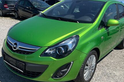 Opel Corsa 30.000 km 6.900 &euro; München 81829