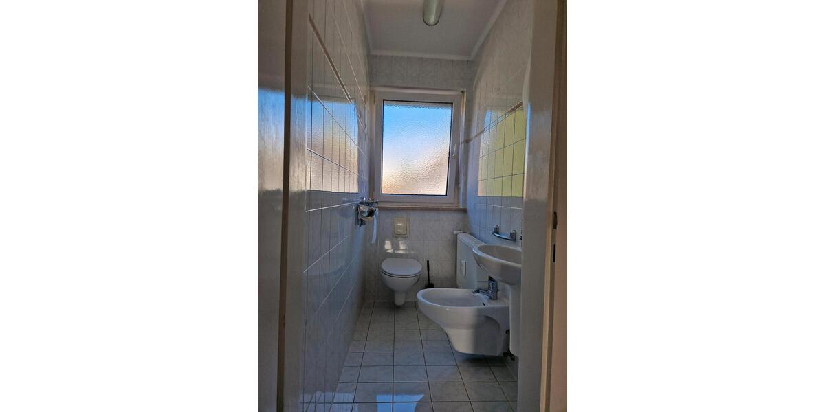 Etagenwohnung Puchheim - 2 Zimmer, 84 m&sup2;, 1.800&euro; | Angebot:25416869