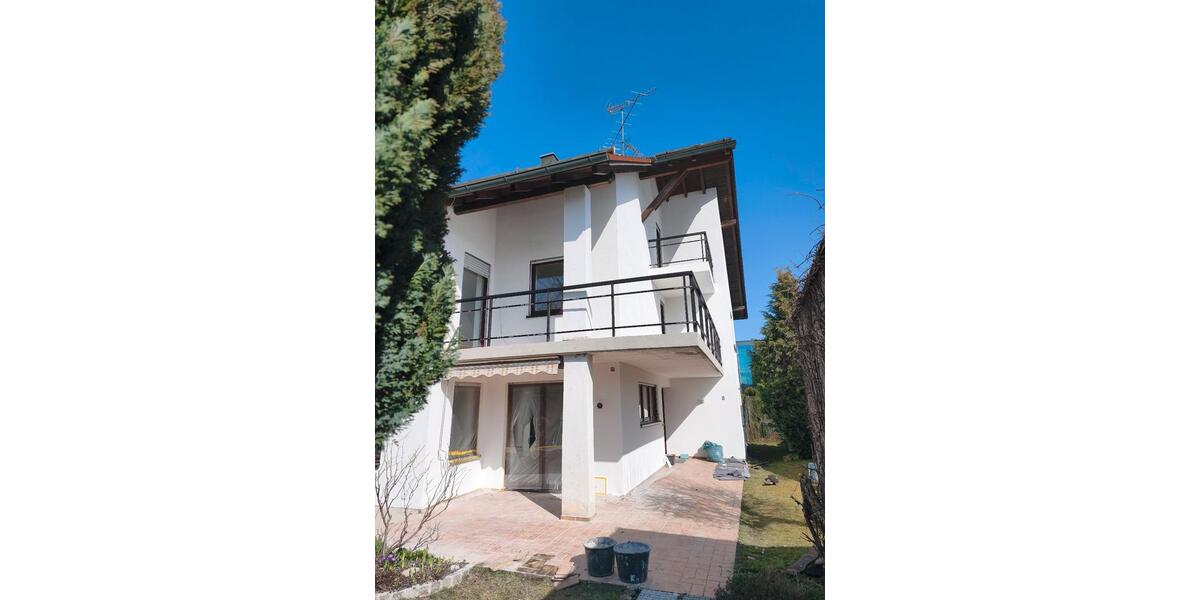 Doppelhaushälfte Fürstenfeldbruck - 6 Zimmer, 225 m&sup2;, 3.150&euro; | Angebot:25654866