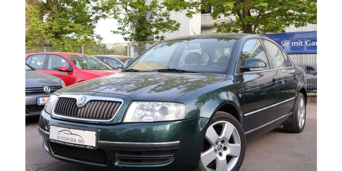 Skoda Superb 200.000 km 4.990 &euro; München 81243
