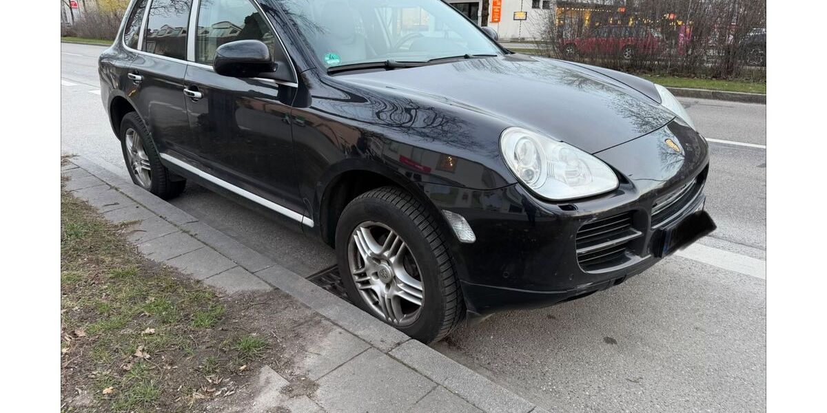 Porsche Cayenne 305.000 km 2.999 &euro; München 81829