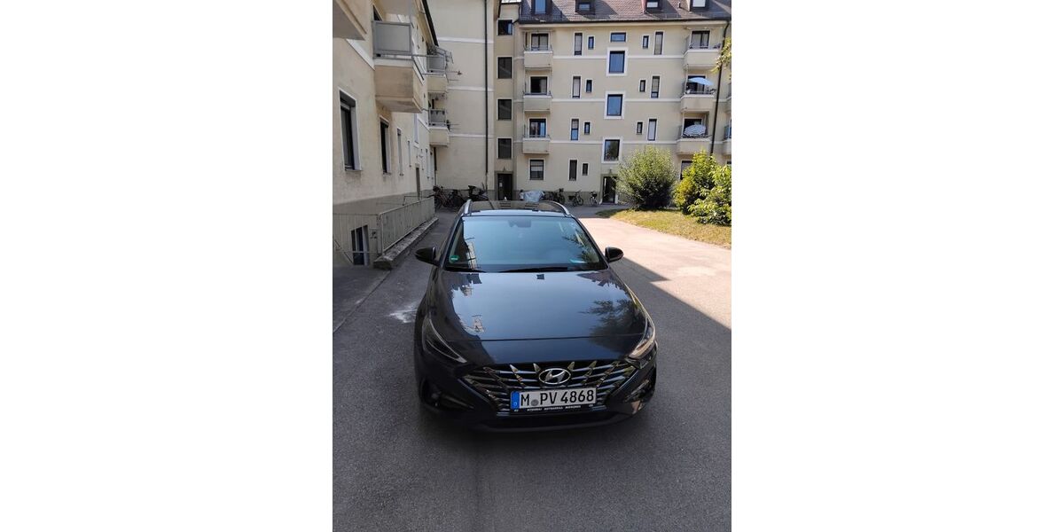 Hyundai i30 69.000 km 16.900 &euro; Fürstenfeldbruck 82256