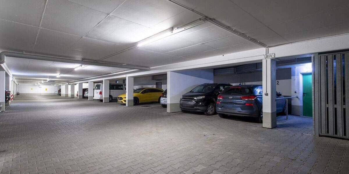 Sofort verfügbar! - Schöne, helle 2-Zimmer-Wohnung mit Tageslichtbad und Balkon sowie Tiefgarage 2 zimmer