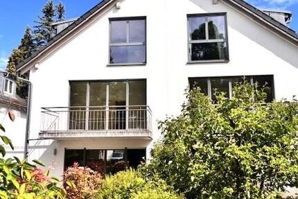 Haus München Sendling-Westpark - 5 Zimmer, 172 m&sup2;, 3.400&euro; | Angebot:26579077