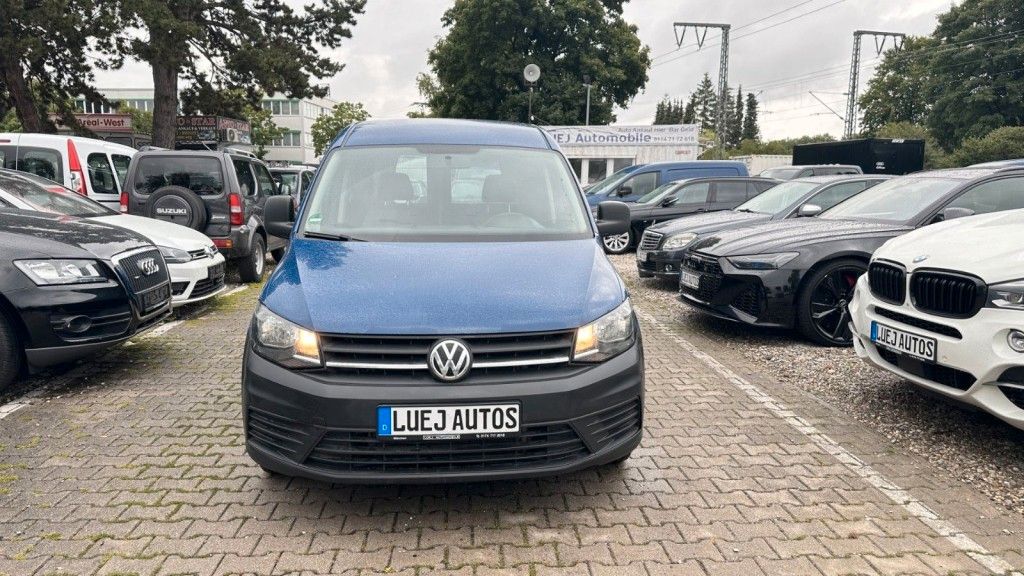 VW Caddy 217.327 km 7.499 &euro; MÜNCHEN 81243