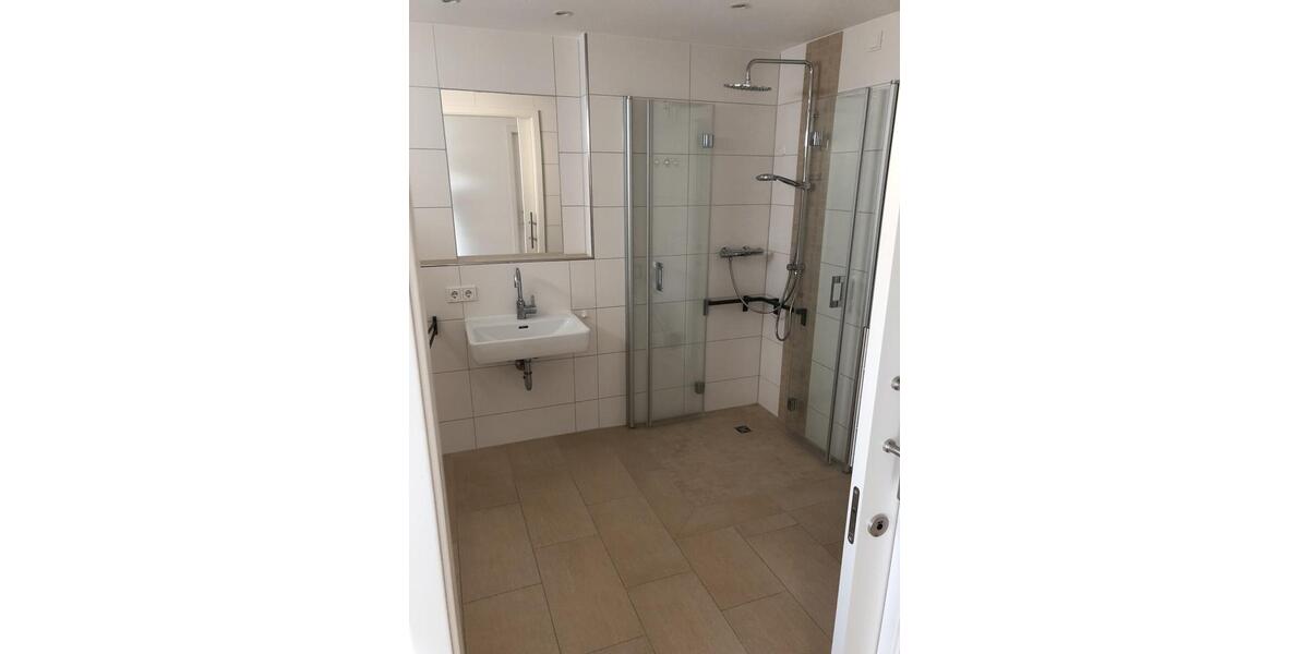 Etagenwohnung Karlsfeld - 2 Zimmer, 66 m&sup2;, 1.225&euro; | Angebot:25231186