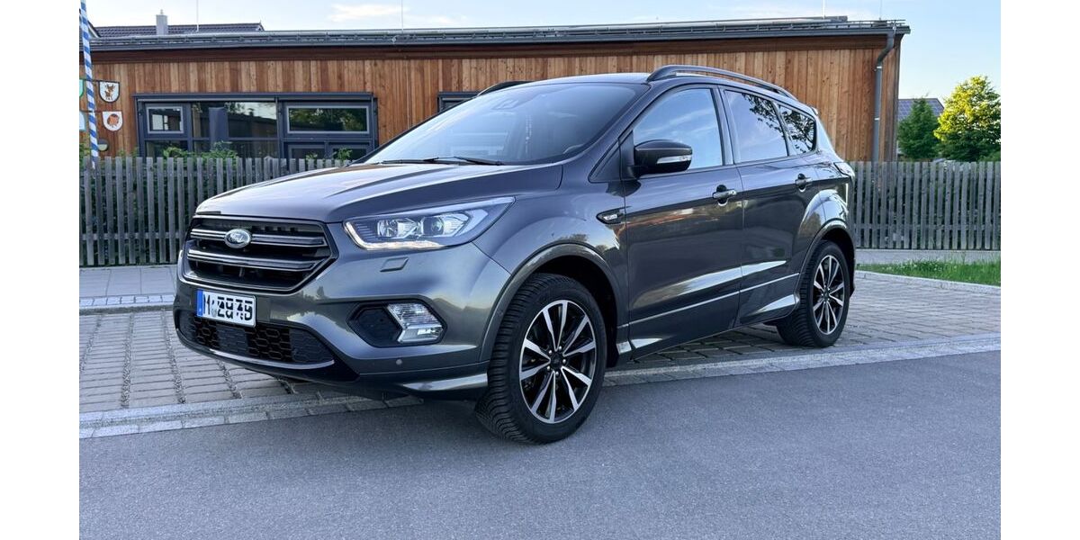 Ford Kuga 83.000 km 16.500 &euro; Siegertsbrunn 85635
