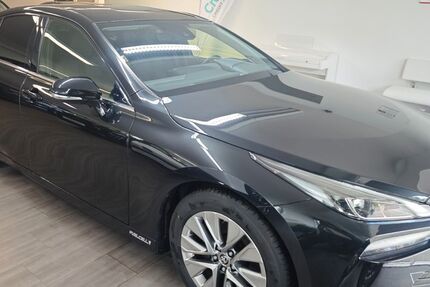 Toyota Mirai 10.500 km 14.990 &euro; Fürstenfeldbruck 82256