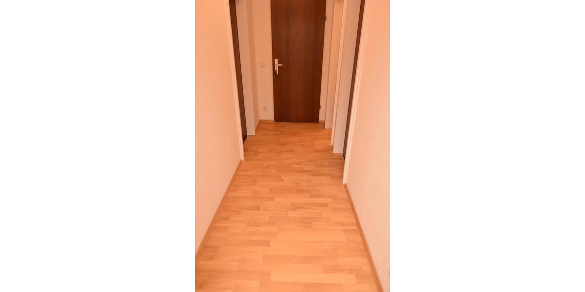 Etagenwohnung Unterhaching - 3 Zimmer, 70 m&sup2;, 1.800&euro; | Angebot:26226424