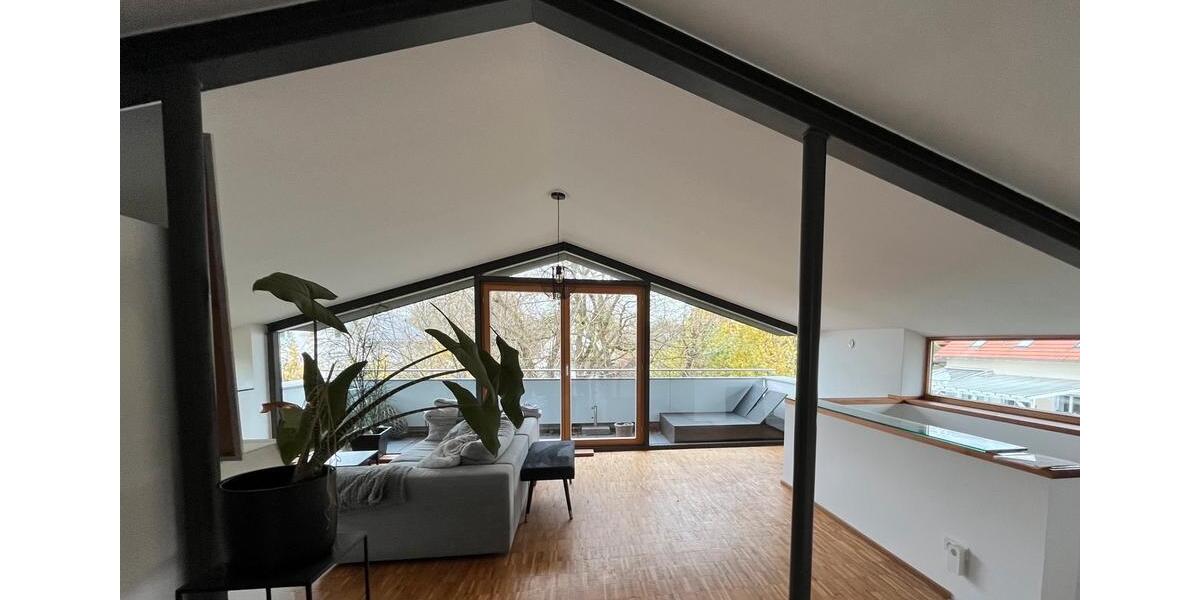 Schöne, helle Loftwohnung mit zwei Balkonen – 65 m² im 2. OG zimmer