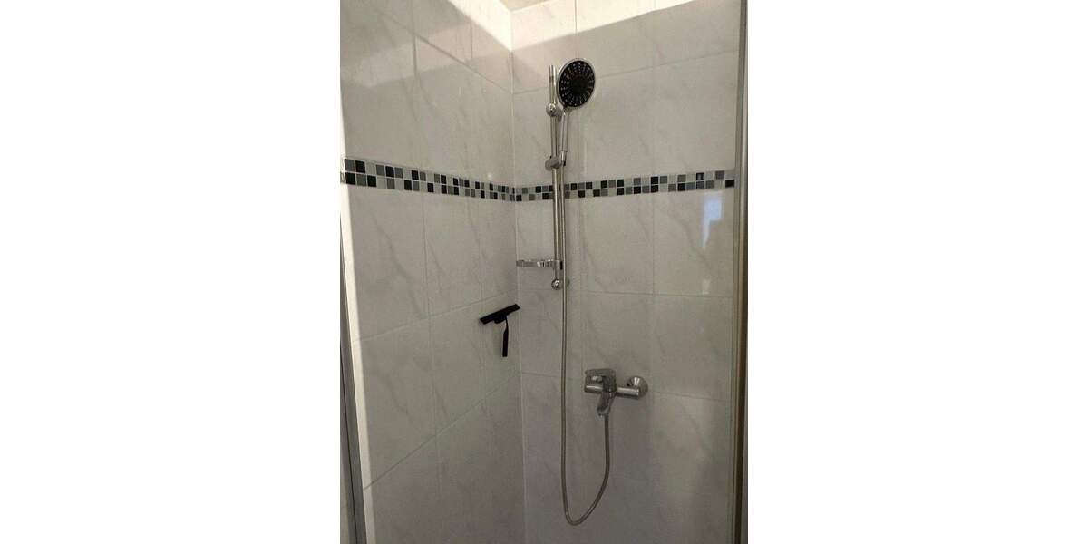 Reihenmittelhaus Oberschleißheim - 4 Zimmer, 150 m&sup2;, 2.490&euro; | Angebot:25782546