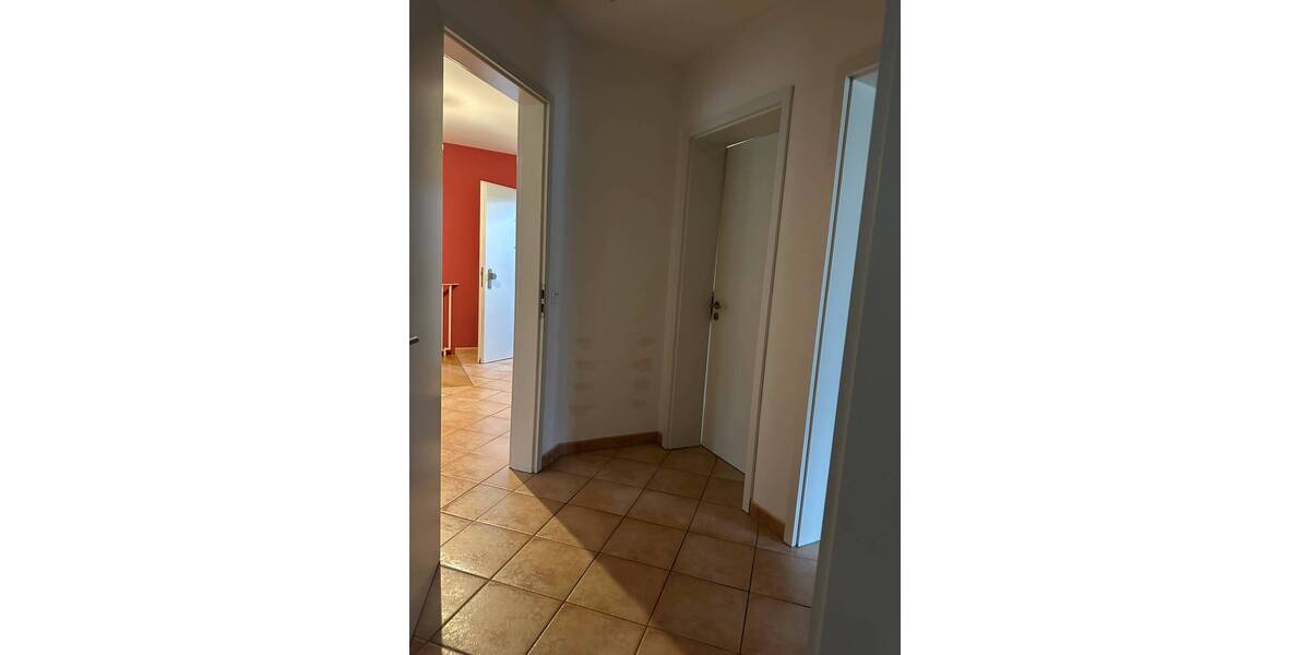 Etagenwohnung Grünwald - 4 Zimmer, 165 m&sup2;, 3.190&euro; | Angebot:24875673