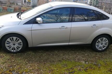 Ford Focus 73.000 km 8.200 € Oberschleissheim 85764