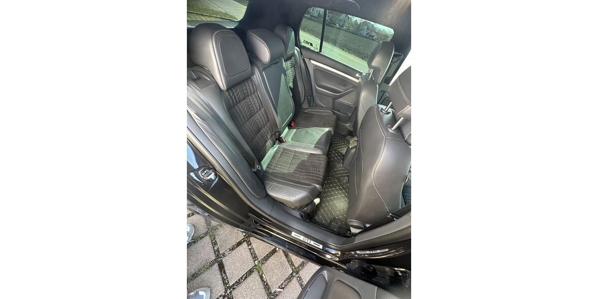 VW Golf V GTI 158.858 km 15.555 &euro; Aschheim 85609