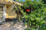 2 Zimmer - 4 Personen in einem Haus mit Garten - Oktoberfest
