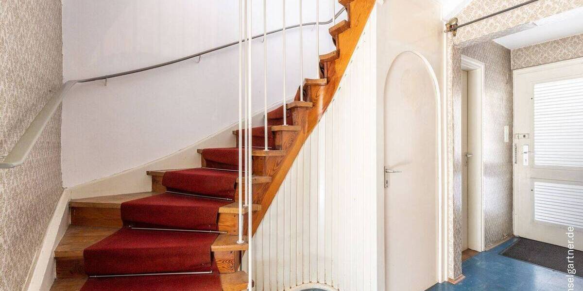 Reihenendhaus München Moosach - 6 Zimmer, 122 m&sup2;, 1.190.000&euro; | Angebot:26273720