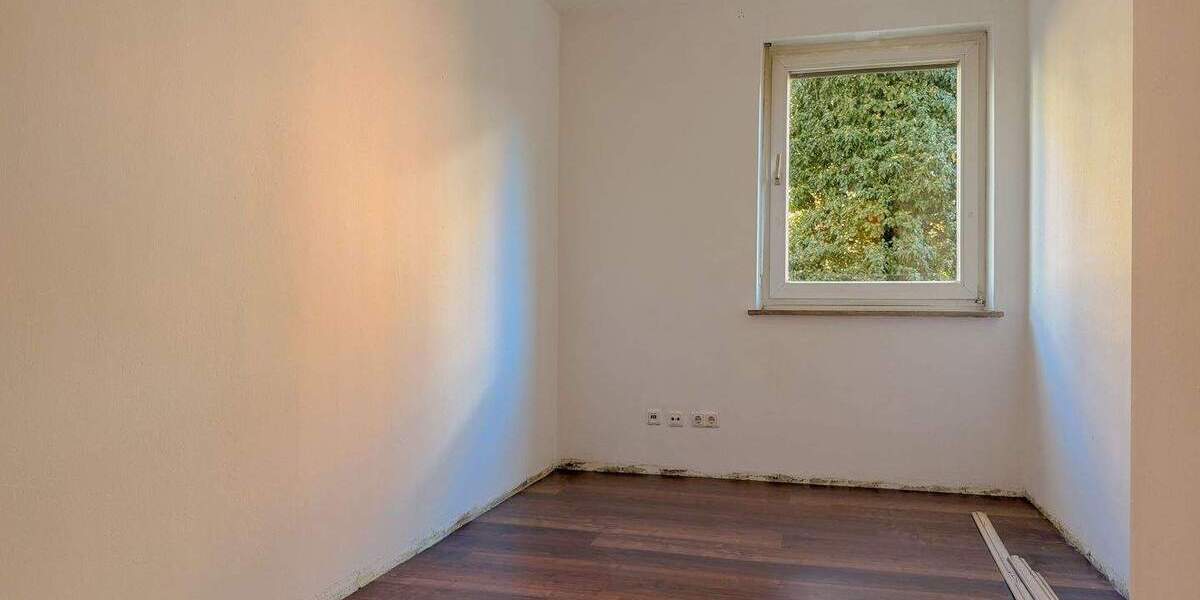 bezugsfreie 3-Zim.-Wohnung mit renovierungsbedarf in Sendling-Westpark 3 zimmer