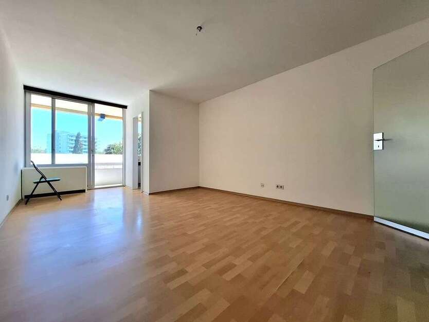 Wohnung zum Kaufen in München 179.000 € 32.3 m²