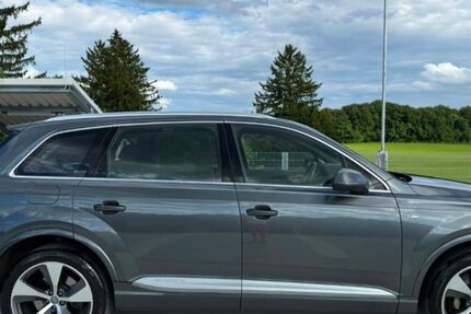 Audi Q7 171.000 km 23.500 &euro; Pöcking bei Starnberg 82343