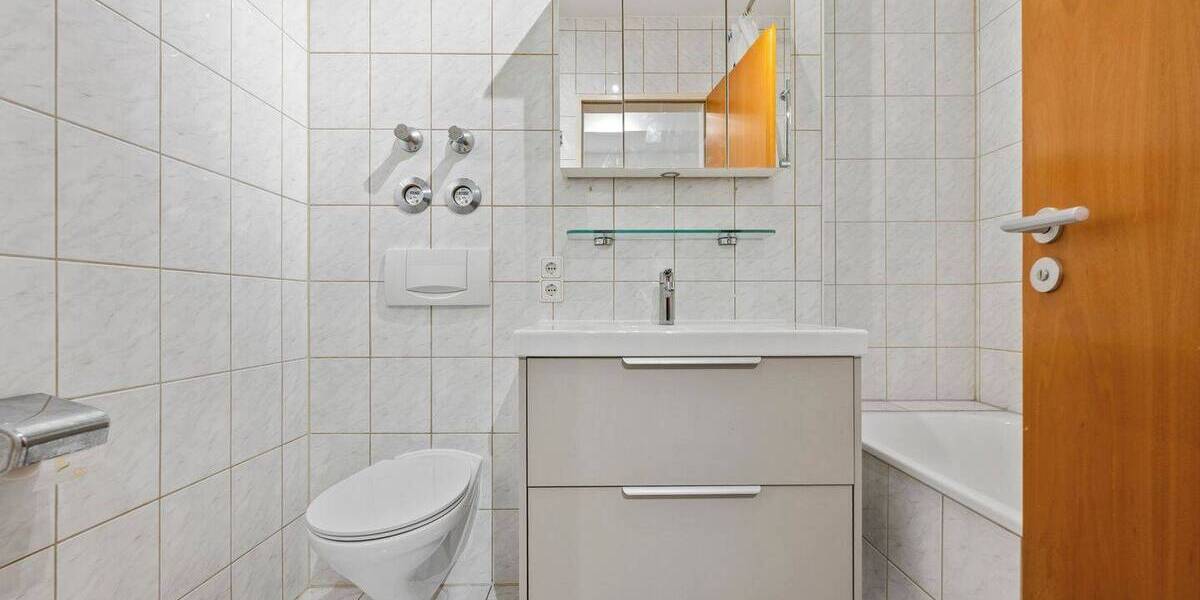 Etagenwohnung Dachau Oberaugustenfeld - 1 Zimmer, 47 m&sup2;, 295.000&euro; | Angebot:25997655