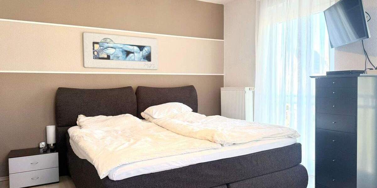 Hochwertige Doppelhaushälfte in Top-Lage mit Pool 5 zimmer