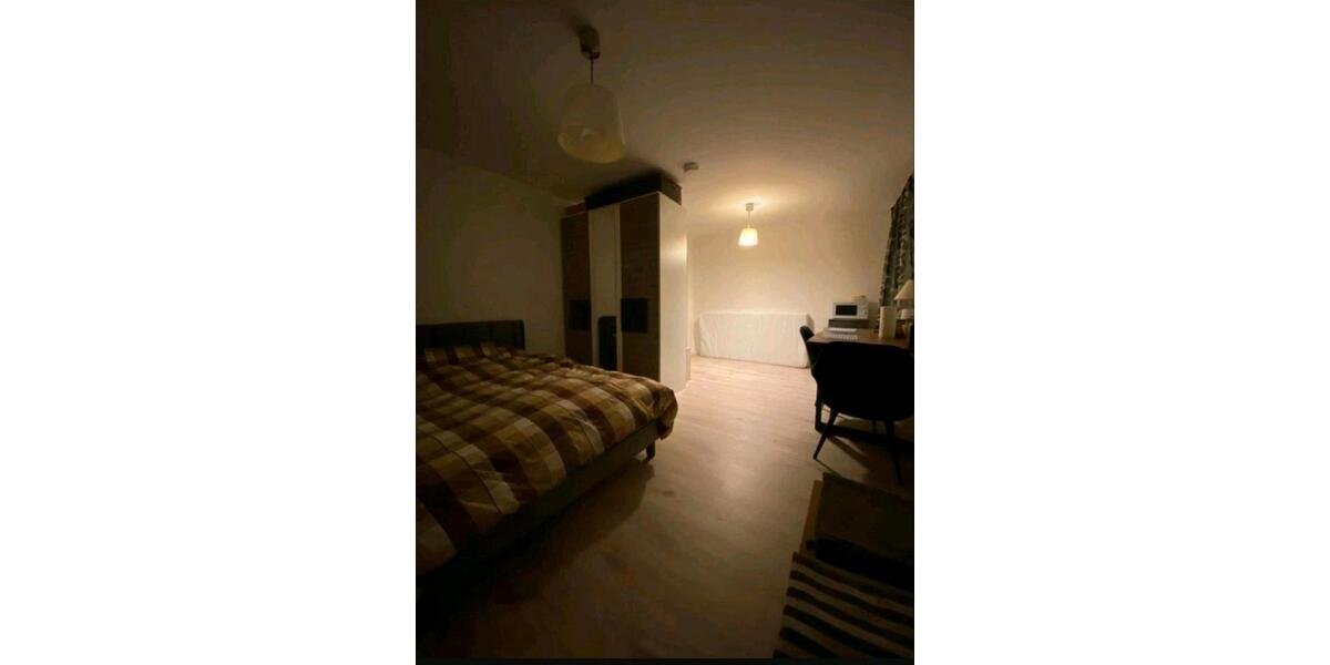 Erdgeschoßwohnung München Moosach - 3 Zimmer, 77 m&sup2;, 670.000&euro; | Angebot:25813087