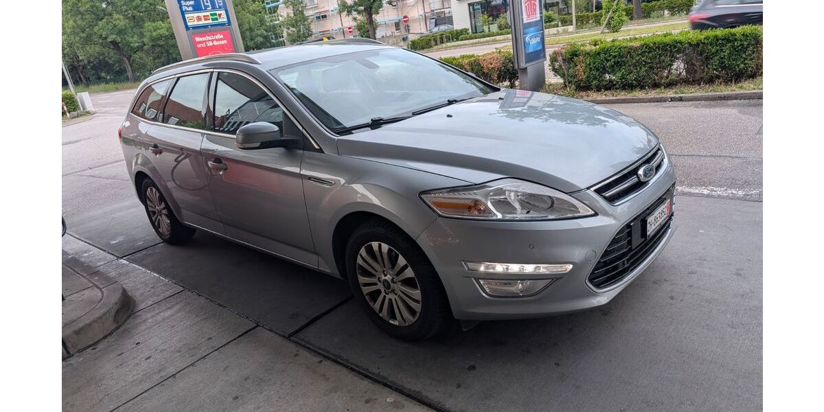 Ford Mondeo 270.000 km 6.300 &euro; München 80995