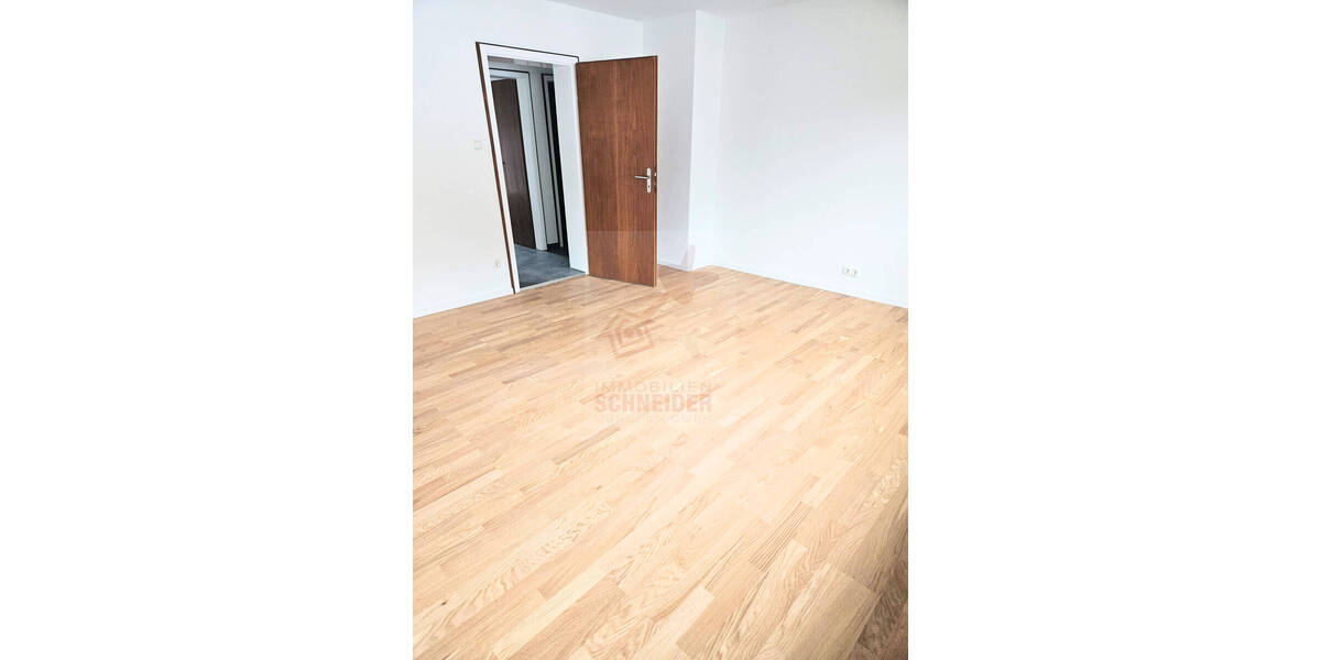 Etagenwohnung München Trudering-Riem - 2 Zimmer, 101 m&sup2;, 1.490&euro; | Angebot:26108086