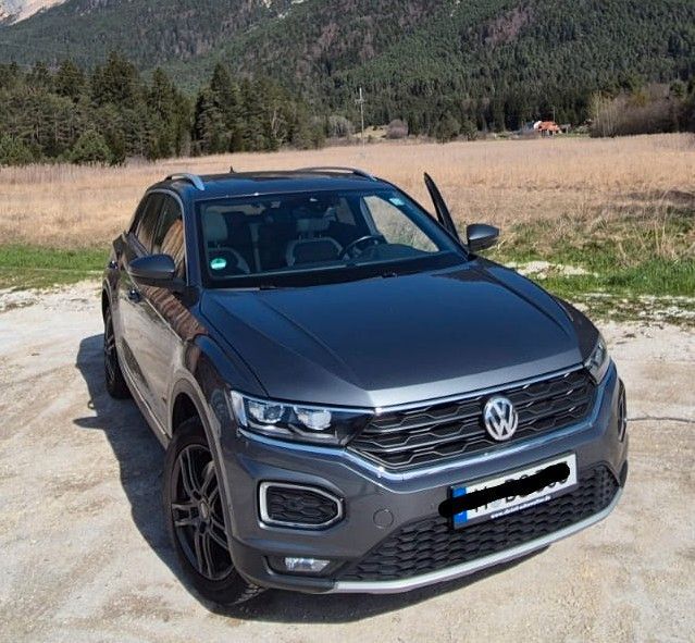 VW T-Roc 64.000 km 21.000 € München 81241