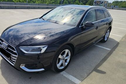 Audi A4 141.000 km 17.990 &euro; Haar 85540