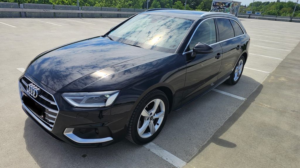 Audi A4 141.000 km 17.990 &euro; Haar 85540