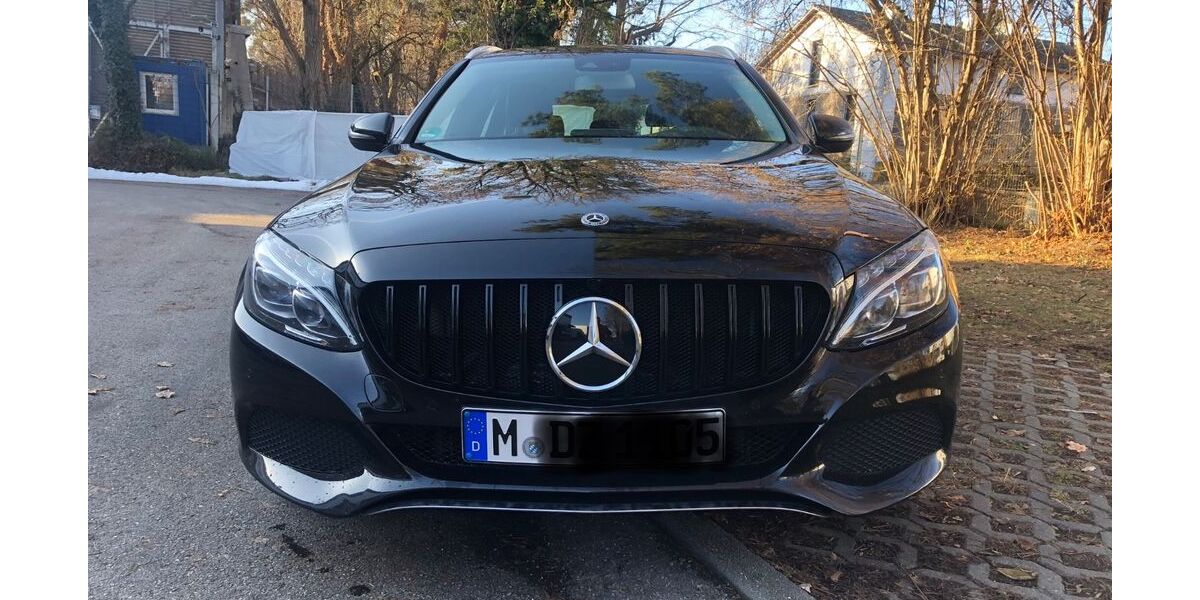 Mercedes-Benz C 250 124.000 km 19.800 &euro; München 81249