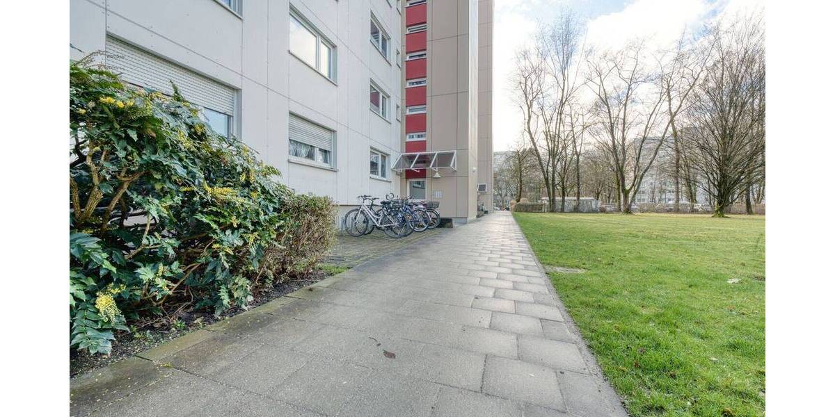 Etagenwohnung München Bogenhausen - 3 Zimmer, 75 m&sup2;, 559.000&euro; | Angebot:25938744