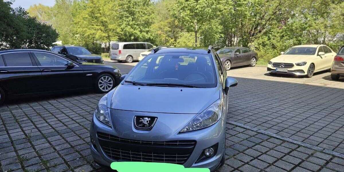 Peugeot 207 167.558 km 5.400 &euro; München, Landeshauptstadt 81543