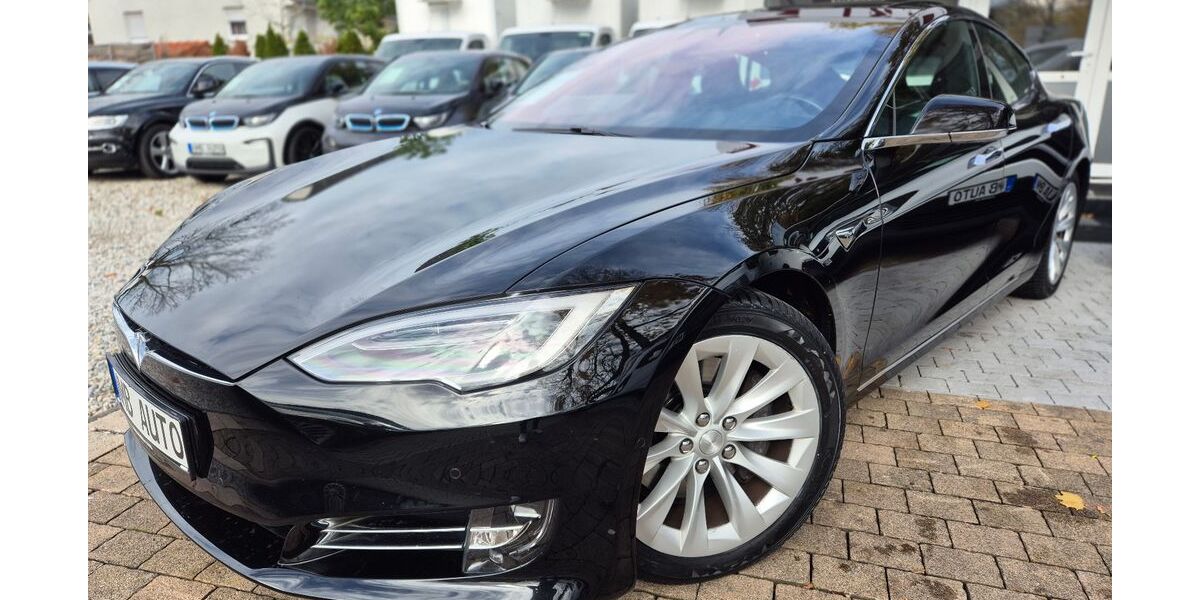 Tesla Model S 144.908 km 25.990 &euro; München 81247