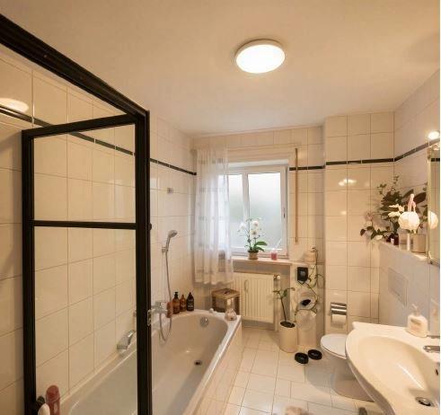 Erdgeschoßwohnung Röhrmoos - 3 Zimmer, 85 m&sup2;, 1.275&euro; | Angebot:26294875