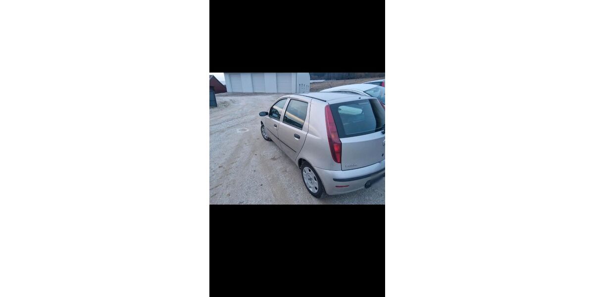 Fiat Punto 108.000 km 790 &euro; Karlsfeld 85757
