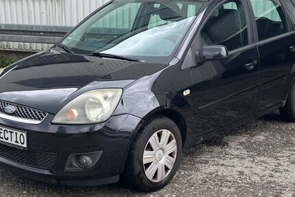 Ford Fiesta 171.000 km 1.999 € Puchheim Bahnhof (bei München) 82178