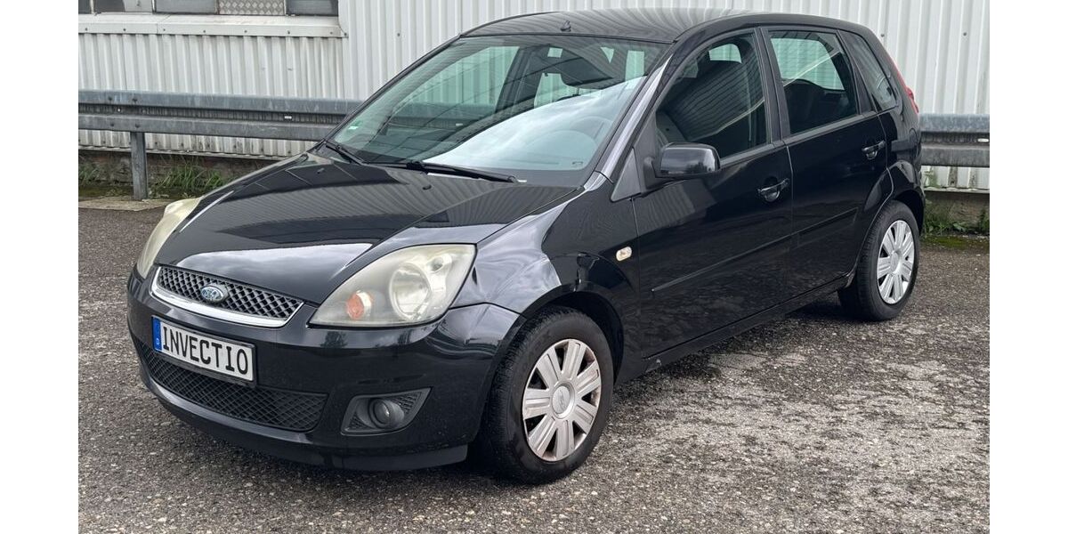 Ford Fiesta 171.000 km 1.999 &euro; Puchheim Bahnhof (bei München) 82178