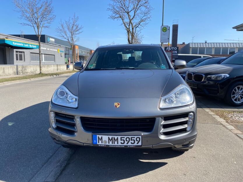 Porsche Cayenne 398.000 km 8.900 € Dachau 85221