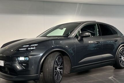 Porsche Macan 11.800 km 83.900 &euro; München 80993