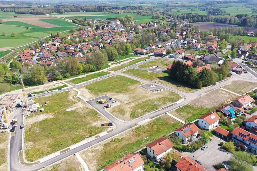 Grundstück zu verkaufen in Ottenhofen 605.000 € 465 m²