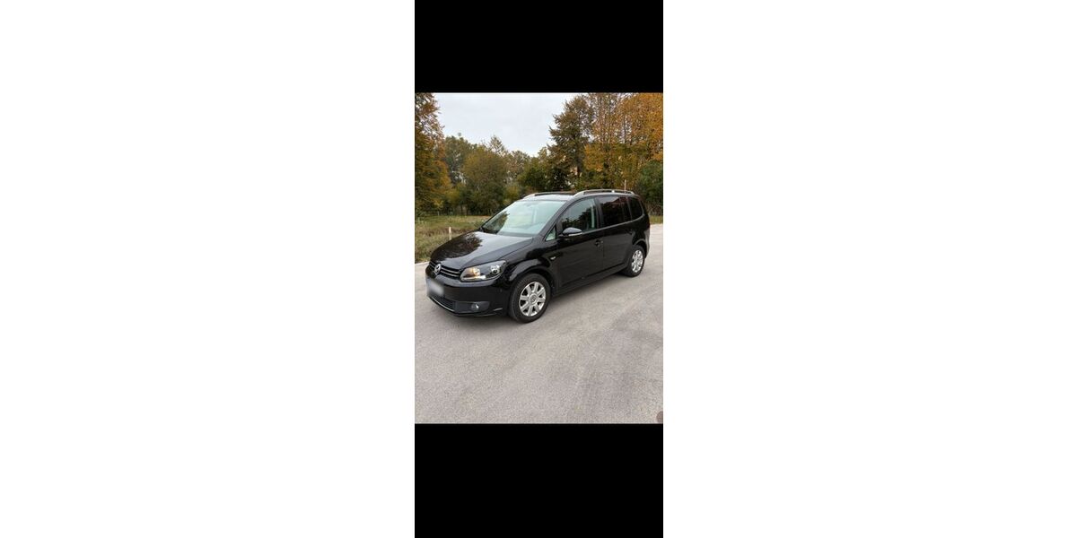 VW Touran 181.000 km 9.900 &euro; Karlsfeld 85757