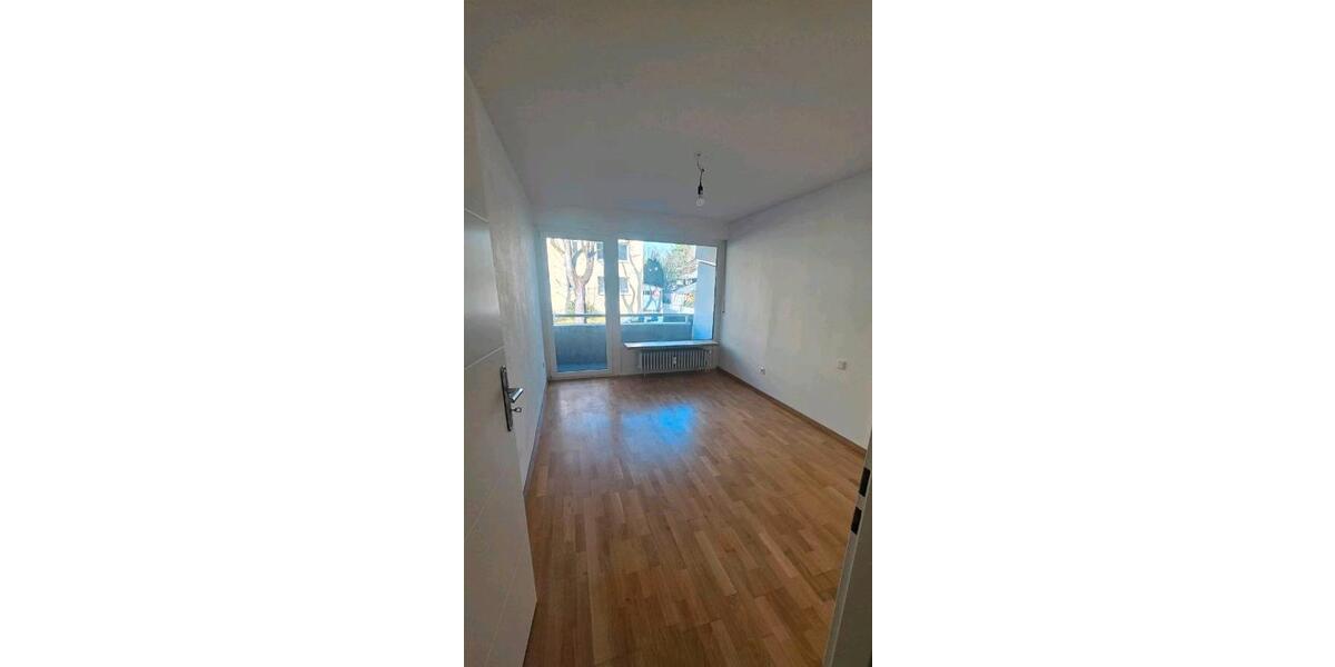 Hochparterre München Pasing-Obermenzing - 3 Zimmer, 94 m&sup2;, 795.000&euro; | Angebot:25553215
