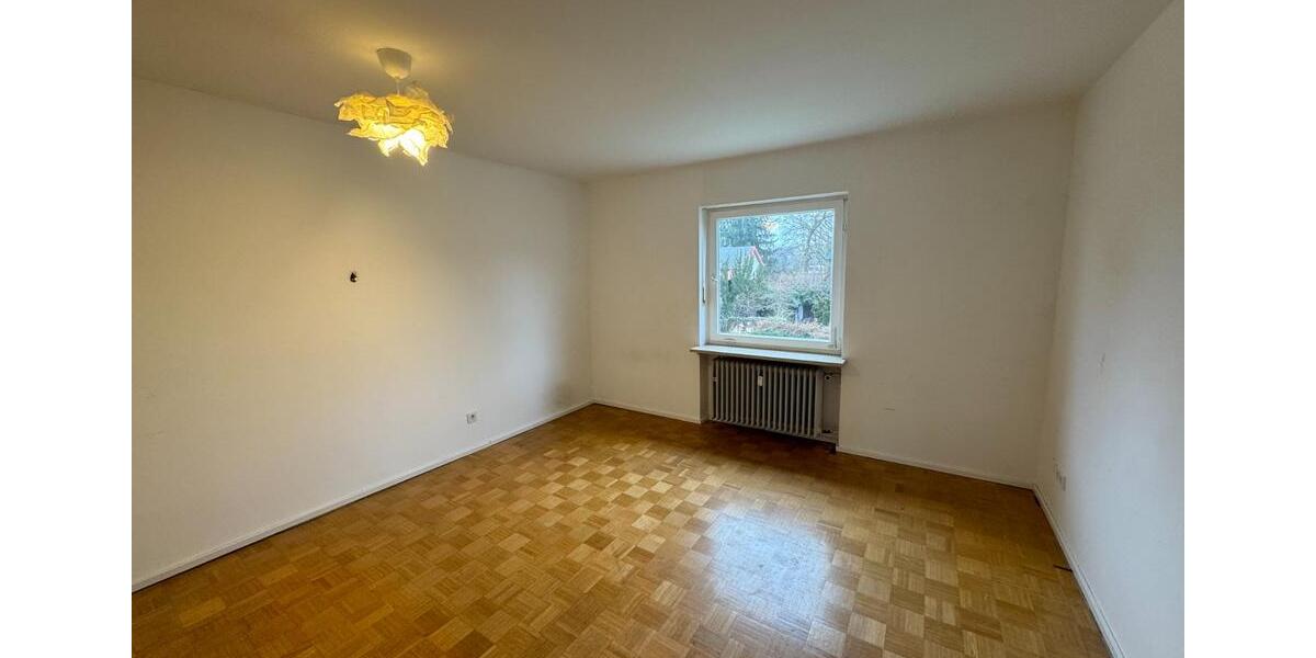Dachgeschoßwohnung Weßling - 3 Zimmer, 123 m&sup2;, 1.970&euro; | Angebot:24629871