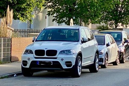 BMW X5 179.000 km 16.500 &euro; München 80992