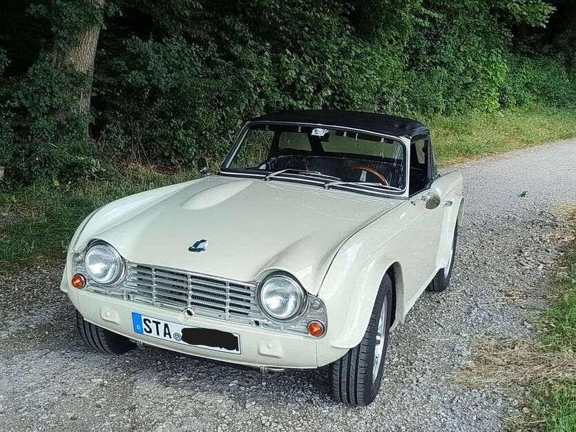 TR4