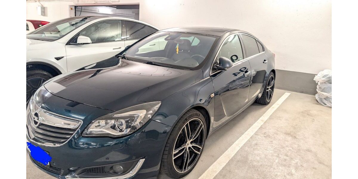 Opel Insignia 153.000 km 8.000 &euro; München 81829