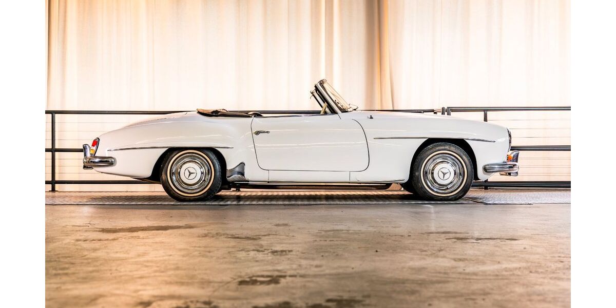 Mercedes-Benz 190 23.000 km 115.000 &euro; Ismaning 85737