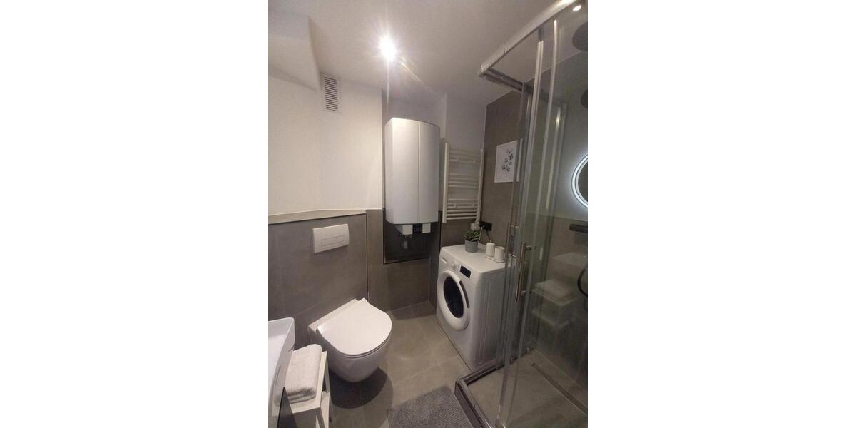 Etagenwohnung München Sendling-Westpark - 5 Zimmer, 13 m&sup2;, 715&euro; | Angebot:26641674